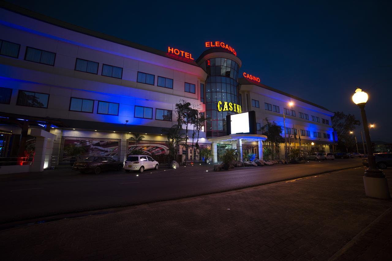 Hotel Elegance Nv ปารามารีโบ ภายนอก รูปภาพ