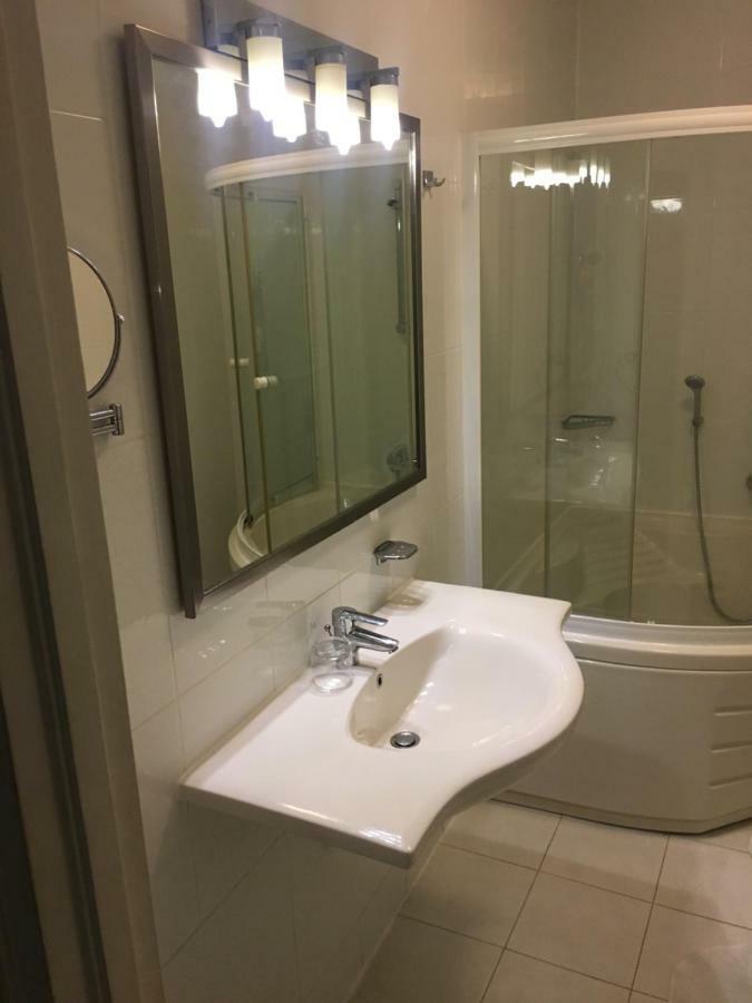Hotel Elegance Nv ปารามารีโบ ภายนอก รูปภาพ